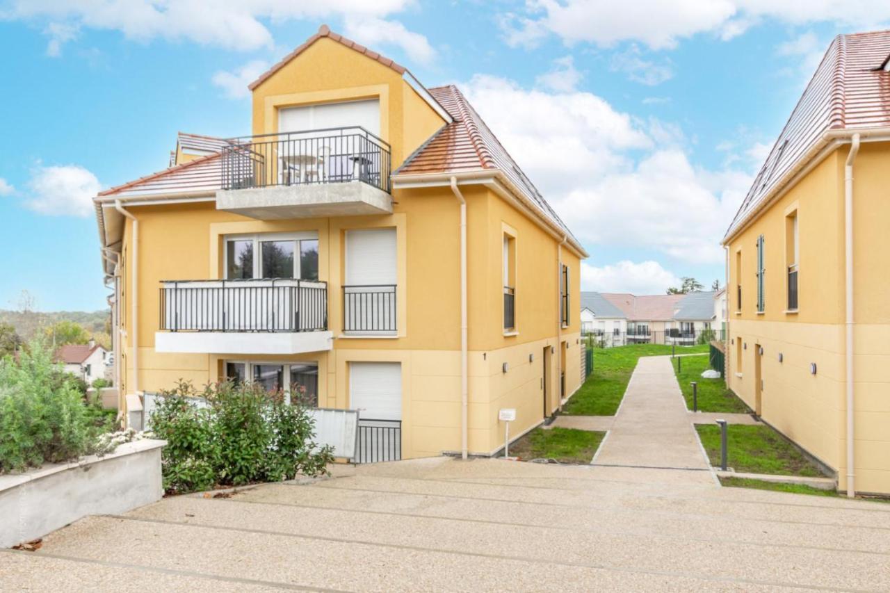 Le Panorama By Plaza Apartment Chalifert Bagian luar foto